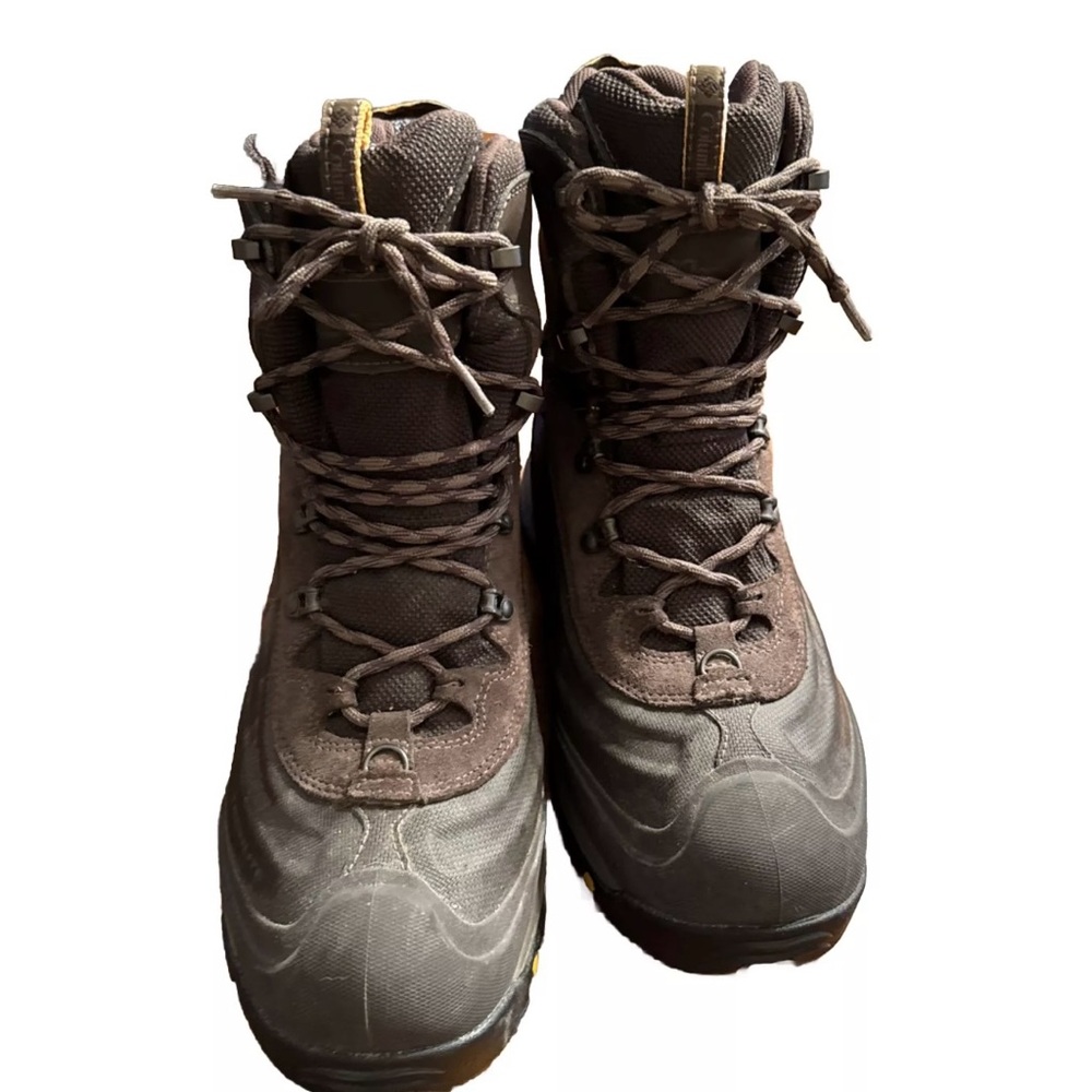 Columbia Men’s Waterproof Snow Boots, size 10, Bugaboot Plus BM1490-219 GT